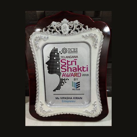 Telangana Stri Shakti Award 2019 presented to Vipasha Kiran